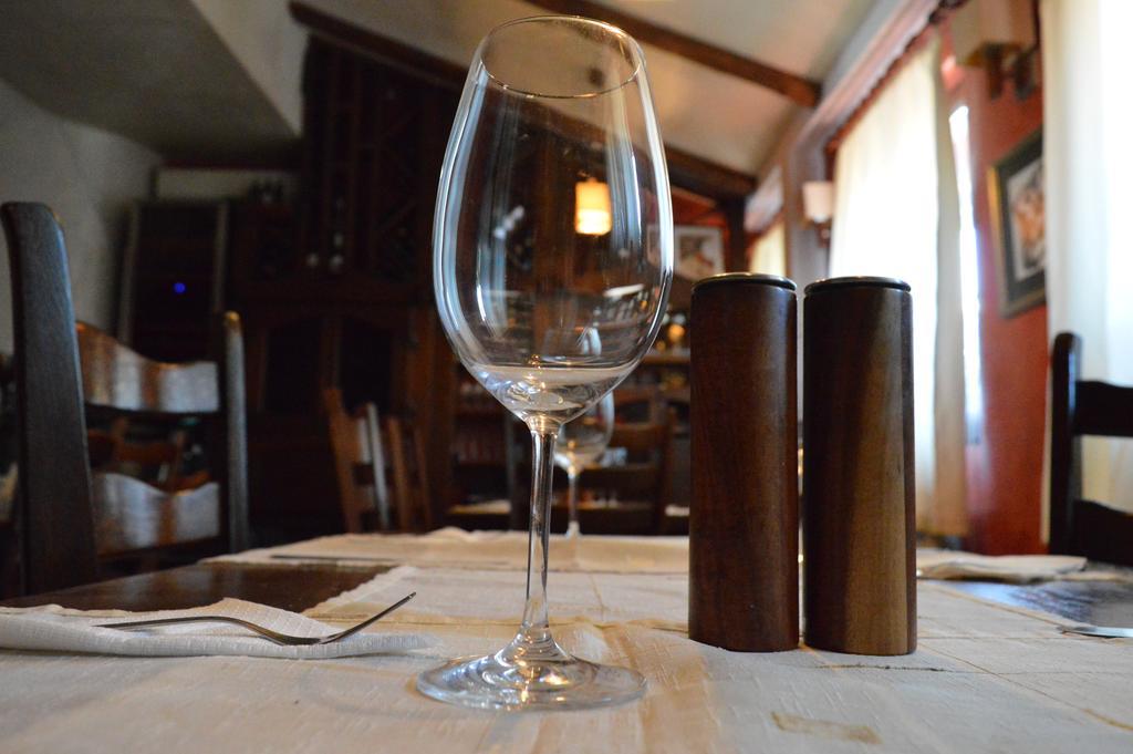Arbat Guest Rooms アルバナシ エクステリア 写真